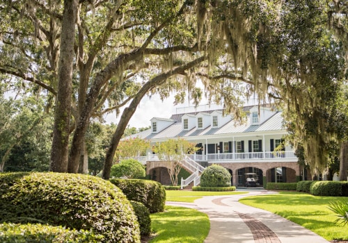 Exploring the Rich History and Famous Residents of St. Simons Island